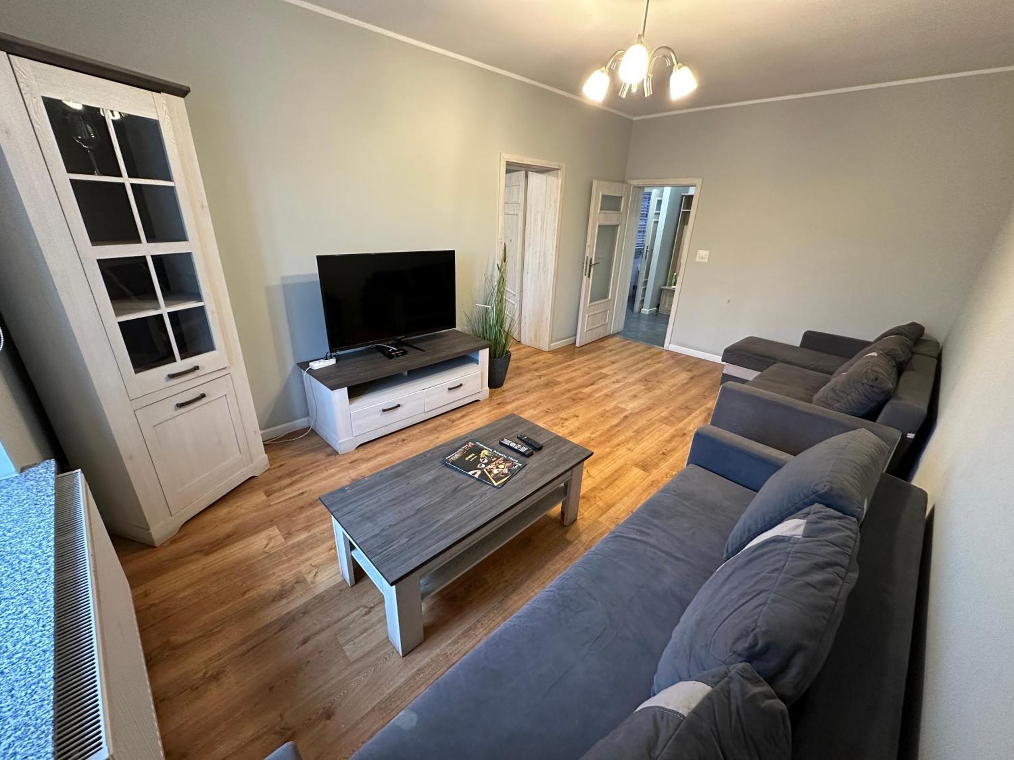 Apartament Aleksandra เนียซนอ ภายนอก รูปภาพ