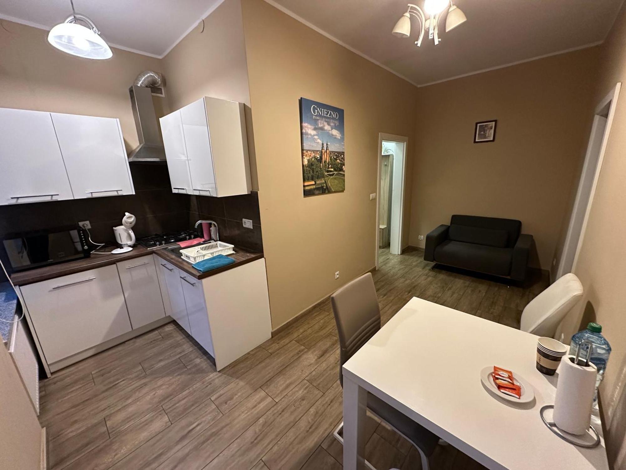 Apartament Aleksandra เนียซนอ ภายนอก รูปภาพ